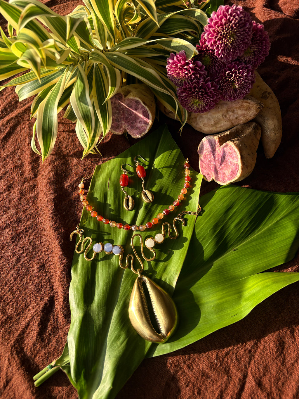 Malleata Collection- Green Aventureine & Fire Agate Cowrie